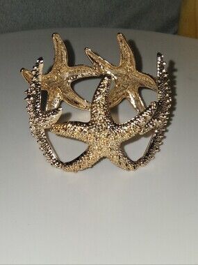 Gold Tone Starfish Stretch Bracelet Beach Ocean Jewelry New in Package